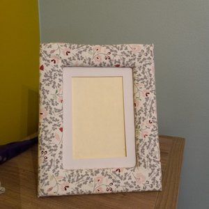 Floral Fabric Picture Frame, 5 x 7